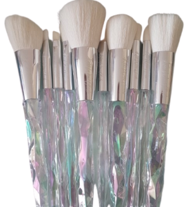 Kiss Wow Club White Holographic Crystal Makeup Brush Set 4
