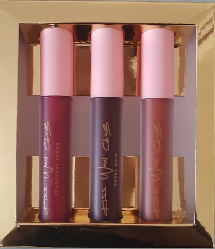 Kiss Wow Club Winter Collection Lipsticks in Box